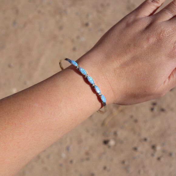 Native American Jewelry - Handcrafted Zuni Thin Cuff Bracelet Native American Opal Sterling Silver Sz 6.5*